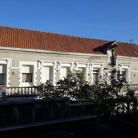 Au Relais Des Thermes Apartment Saint-Amand-les-Eaux Exterior photo